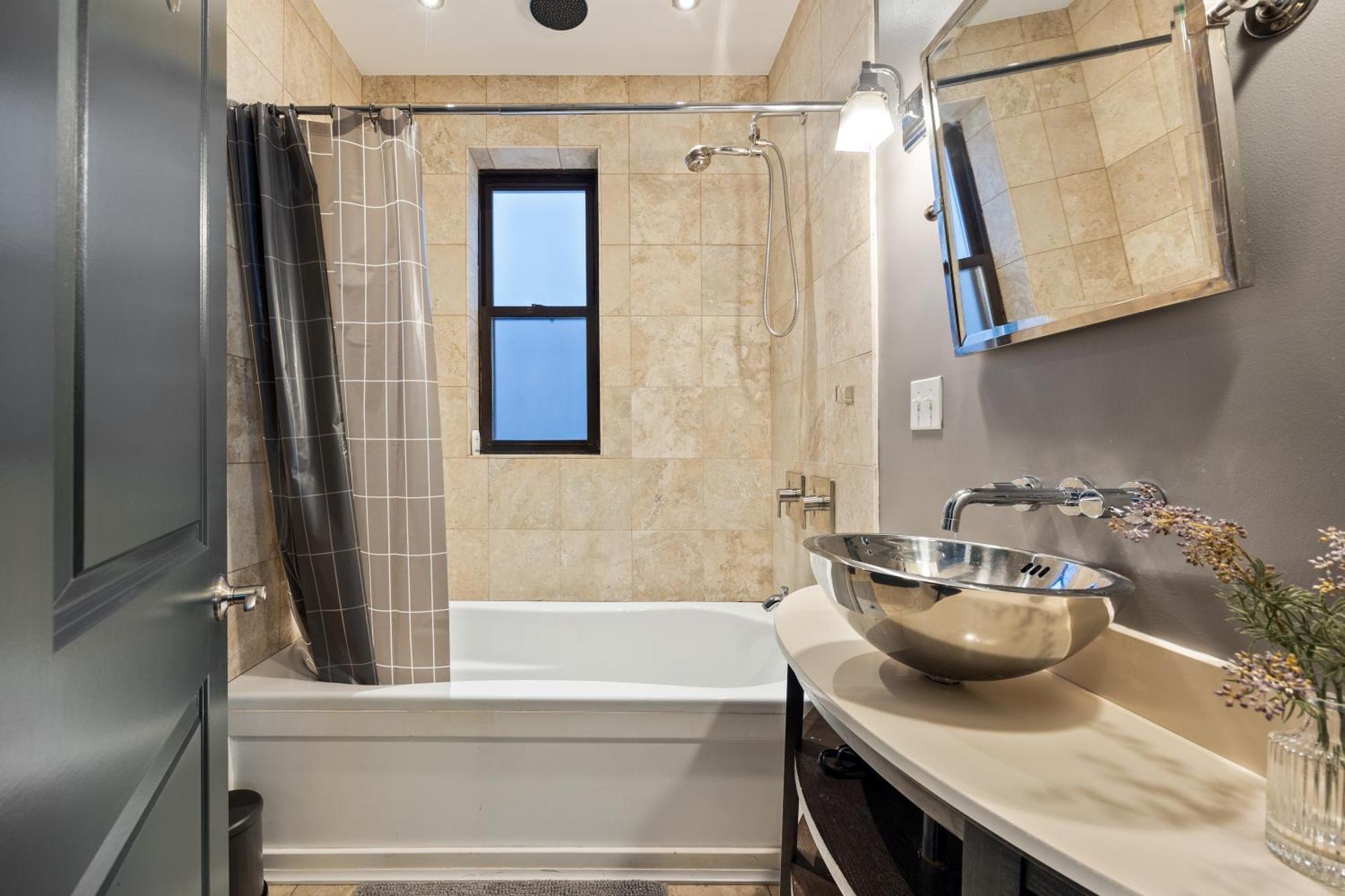 Wrigleyville Suites Chicago Eksteriør bilde