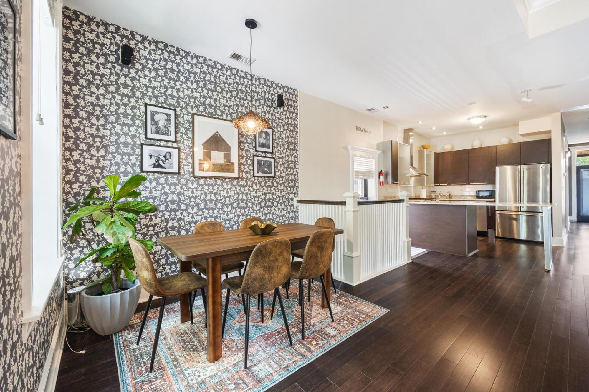 Wrigleyville Suites Chicago Eksteriør bilde