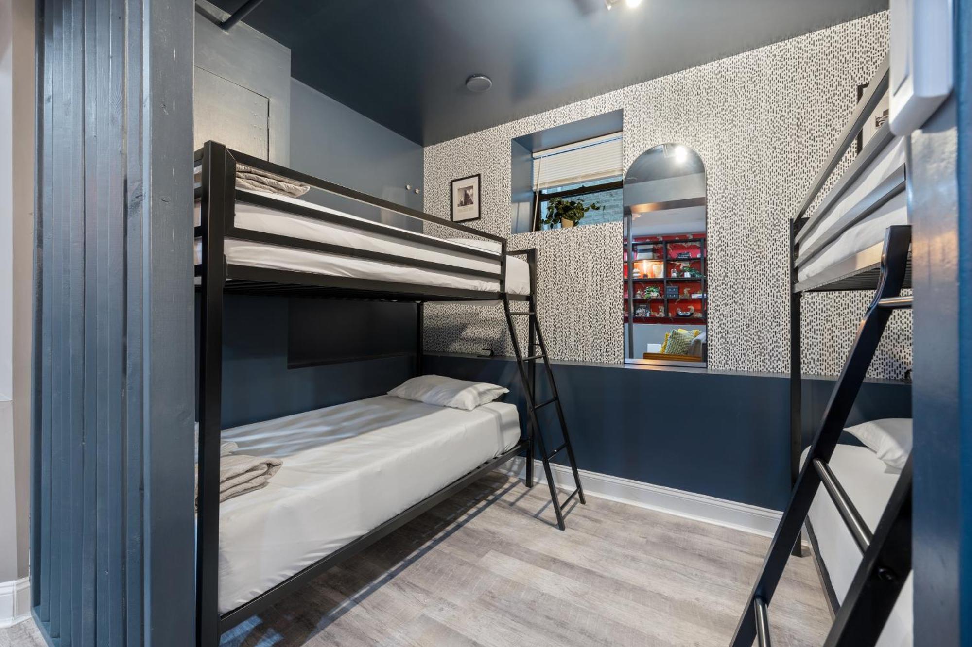 Wrigleyville Suites Chicago Eksteriør bilde
