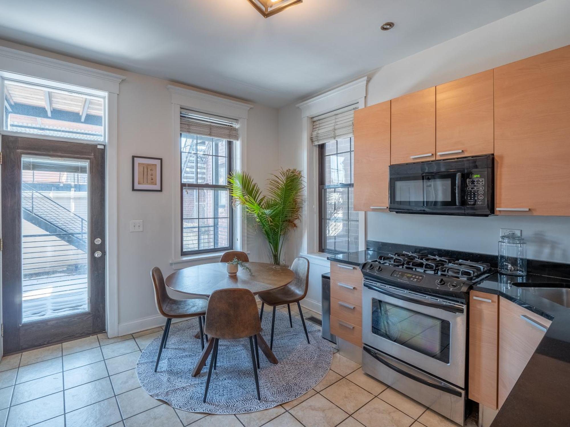 Wrigleyville Suites Chicago Eksteriør bilde